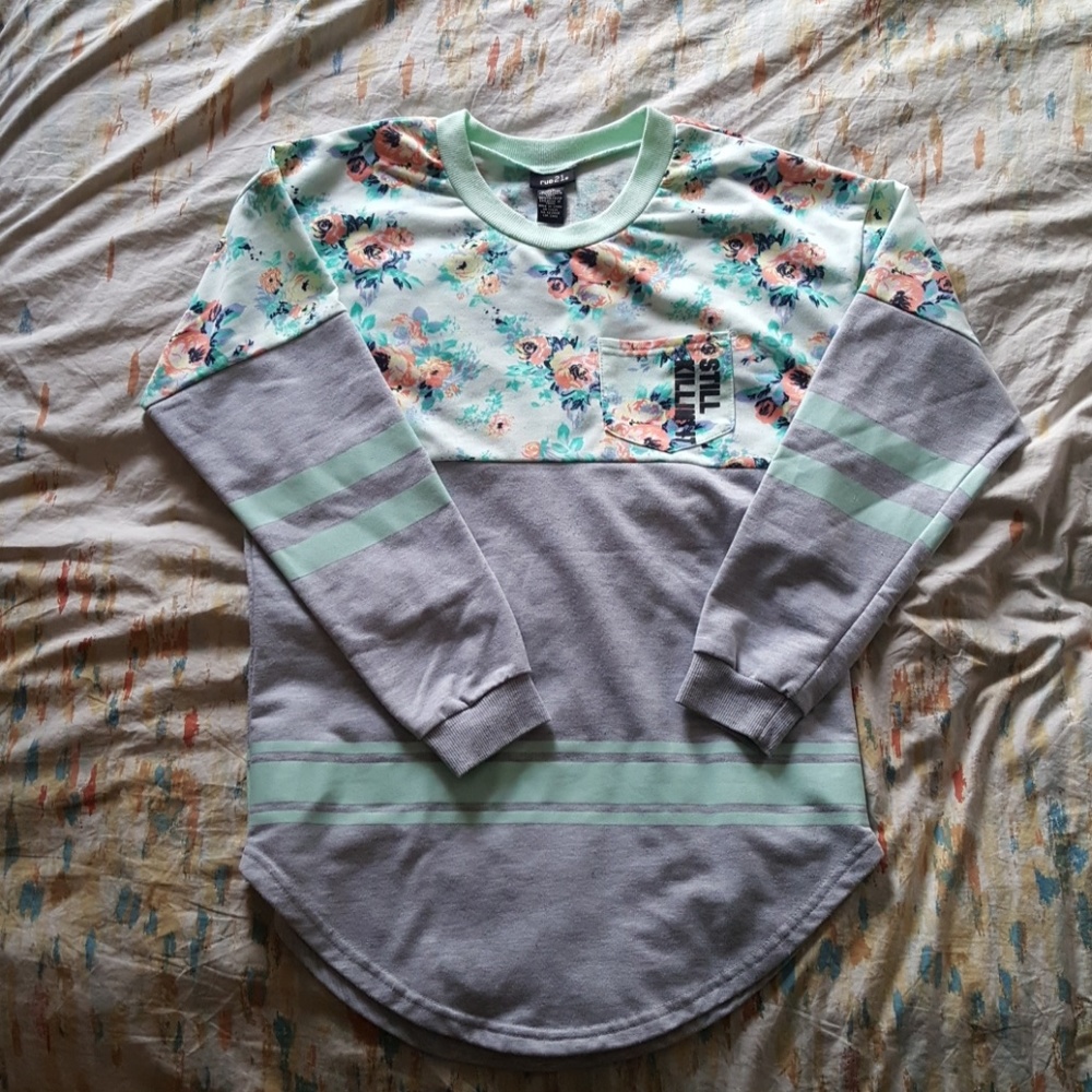 Rue21 sweatshirt